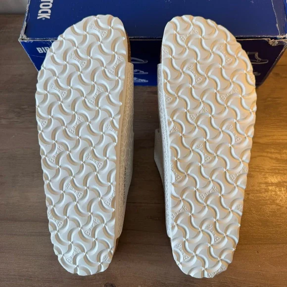 NWT Birkenstock Arizona Sandals in Shiny Magic Snake Print - Picture 6 of 10